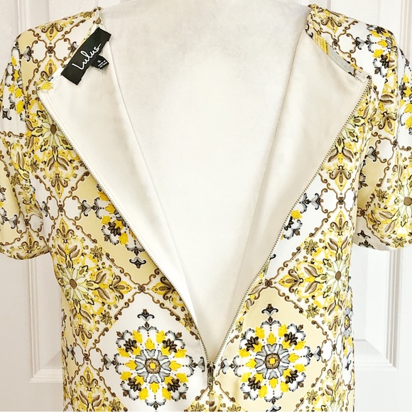 Lulus Yellow Dandy Lion Print Short Sleeve Mini Shift Dress Small - Picture 15 of 16